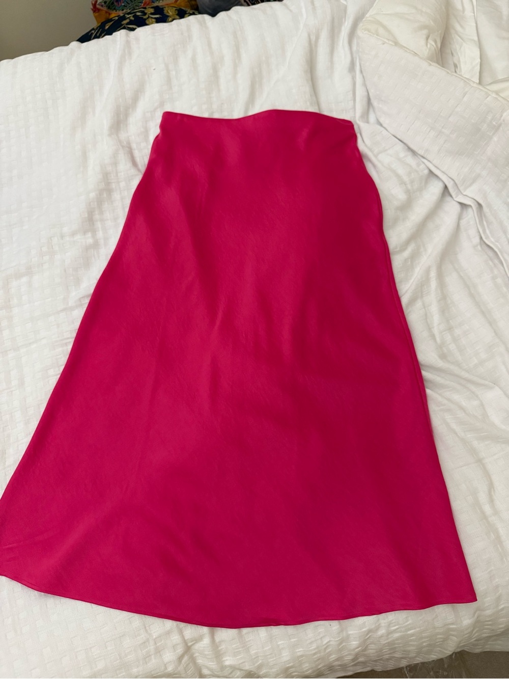 Loft skirt medium